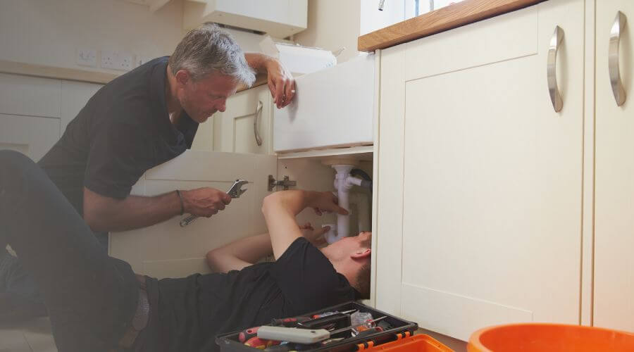 Professional burst pipe repair services in Mount Ayr, IA