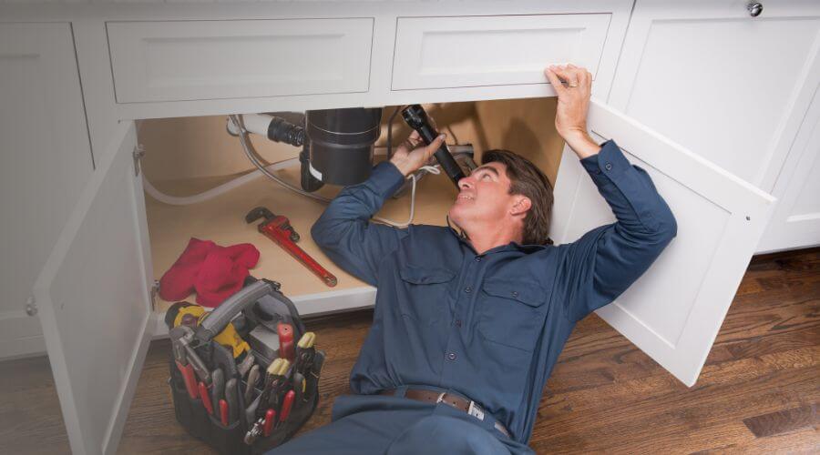 Expert burst pipe repair services in Mount Ayr, IA